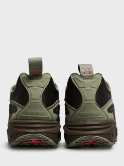 Air Max SNDR Sneakers i Light Army Pinksicle og Baroque Brown