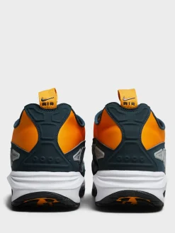 Air Max SNDR Sneakers in Canyon Gold, Deep Ocean-Lt Smoke Grey, Speed Yellow and White