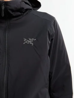 Atom Hoody i Sort