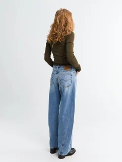 Baggy Dad Barrel Jeans i Easy Days Barrel