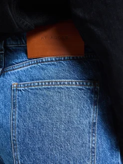 Barrel Jeans i Washed Blue