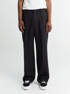 Borrowed Chino i Sort panamauld