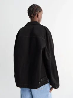 Boxy Jacket i Sort