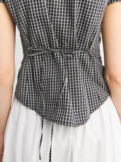 Cap Sleeve Slim Skjortebluse i Sort Tern
