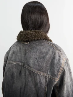 Denim Jakke med Faux Fur Krave i Sort