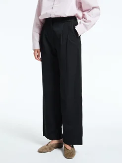 Double Pleated Wide Slacks i Sort