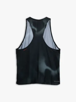 Dri-FIT ADV Løbevest i Sort, Smoke Grey og Bright Crimson
