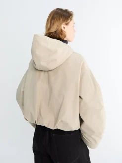 Eucalyptus Hooded Kort Dunjakke i Beige