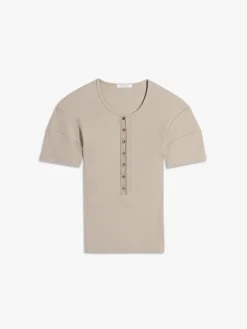 Figursyet Henley T-shirt i Sage