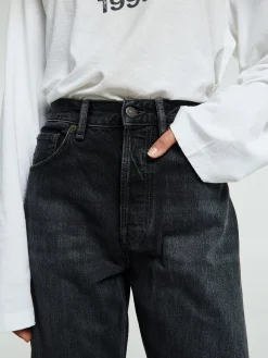 2021F Jeans i Sort
