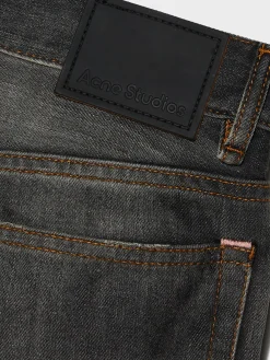 2021F Loose Fit Jeans i Black Trafalgar