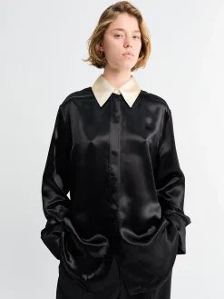 Fluid Satin Skjorte i Sort