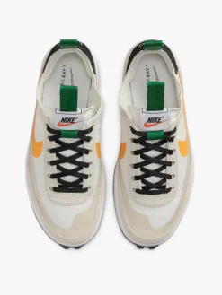 General Purpose Shoe 'Bricolage' in Summit White, University Gold and Pine Green