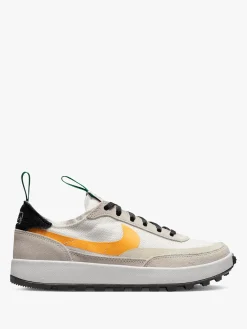 General Purpose Shoe 'Bricolage' in Summit White, University Gold and Pine Green
