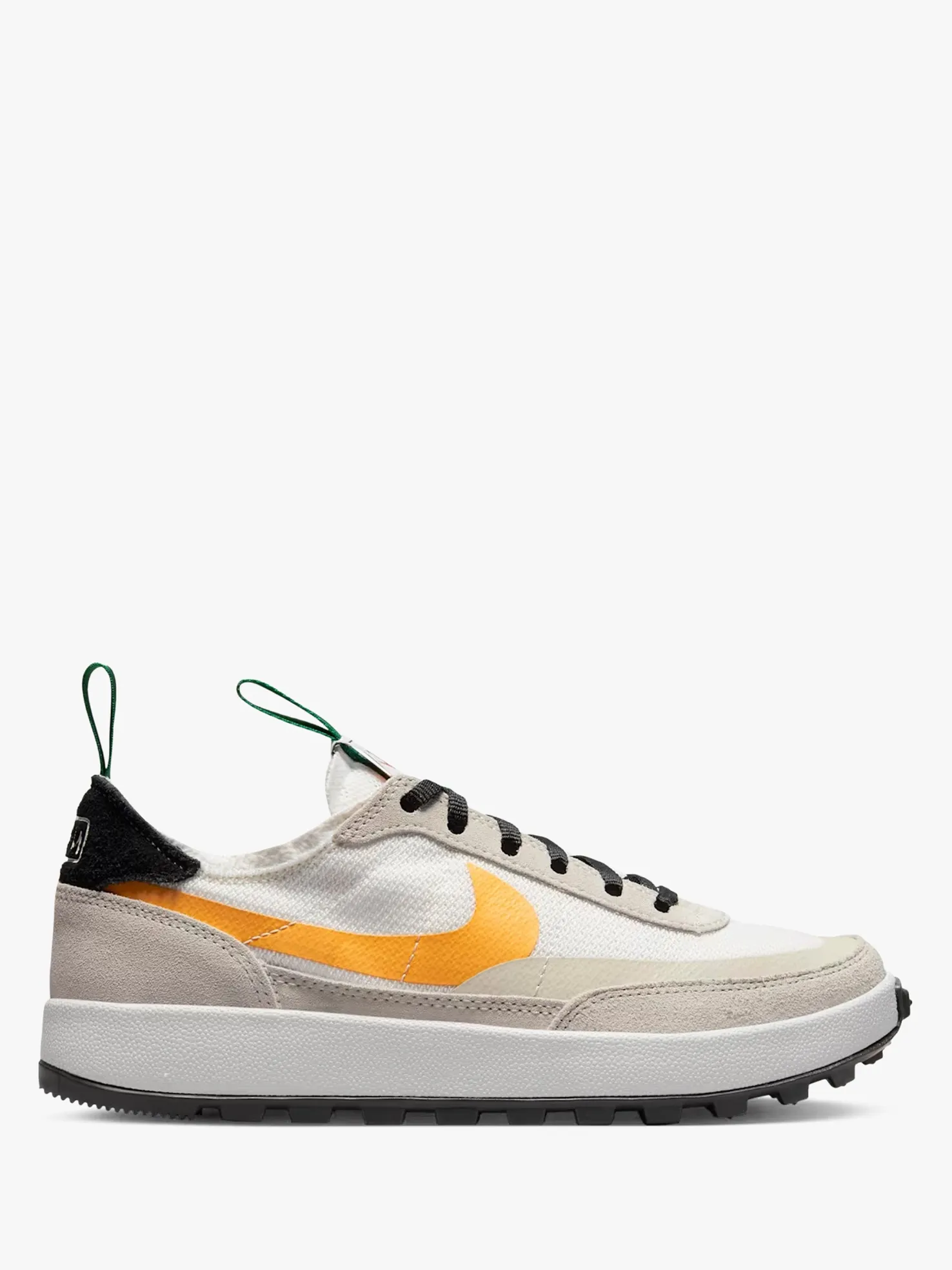 General Purpose Shoe 'Bricolage' in Summit White, University Gold and Pine Green