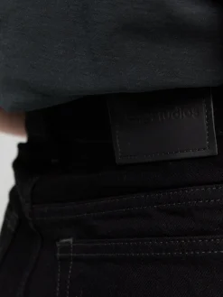 2021 Jeans i Sort