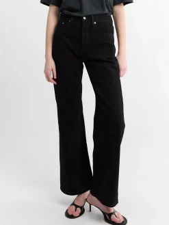 2021 Jeans i Sort