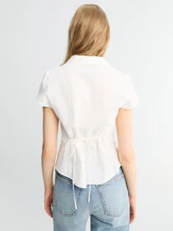 Kortærmet Slim Skjortebluse i Hvid Strib