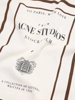 Layered Graphic T-shirt i Varm Beige