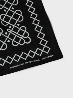 Line Pattern Bandana i Sort