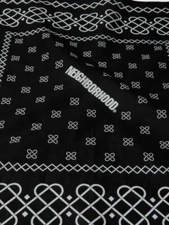 Line Pattern Bandana i Sort