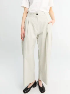 Minos Single Pleat Curved Leg Pant i Bone