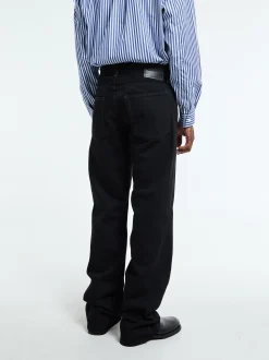 2010M Regular Fit Jeans i Sort