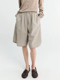 Nelis Suiting Bermuda Shorts i Beige Melange