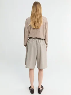 Nelis Suiting Bermuda Shorts i Beige Melange