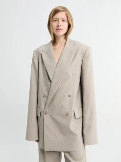 Newark dobbeltradet blazer i beige melange