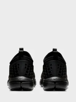 Nike Rejuven8 Run SP i Black og Black Sail