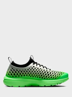 Nike Rejuven8 Run SP in Metallic Silver, Black og Voltage Green
