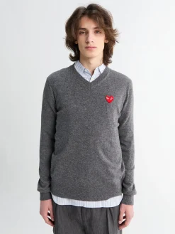 Red Heart Sweater i Grå