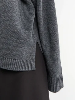 Rhea Trapeze Turtleneck i Charcoal