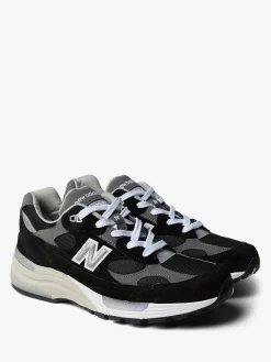 992 Sneakers i Sort, Grå og Sølv Metallic