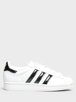 Superstar II W Sneakers i Cloud White, Core Black og Gold Metallic