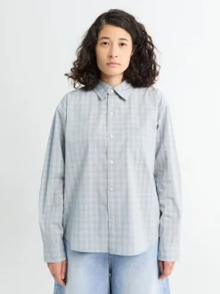 Unisex Cropped Ternede Skjorte i Soft Blue Check