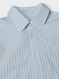 Unisex Oversized Striped Skjorte i Sky Blue Stripe