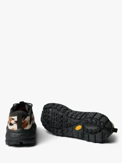 U Tor Summit + i Pirate Black og Pirate Black
