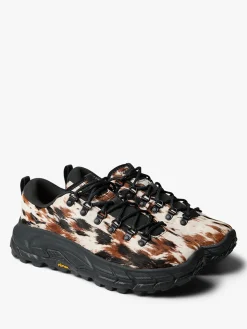 U Tor Summit + i Pirate Black og Pirate Black
